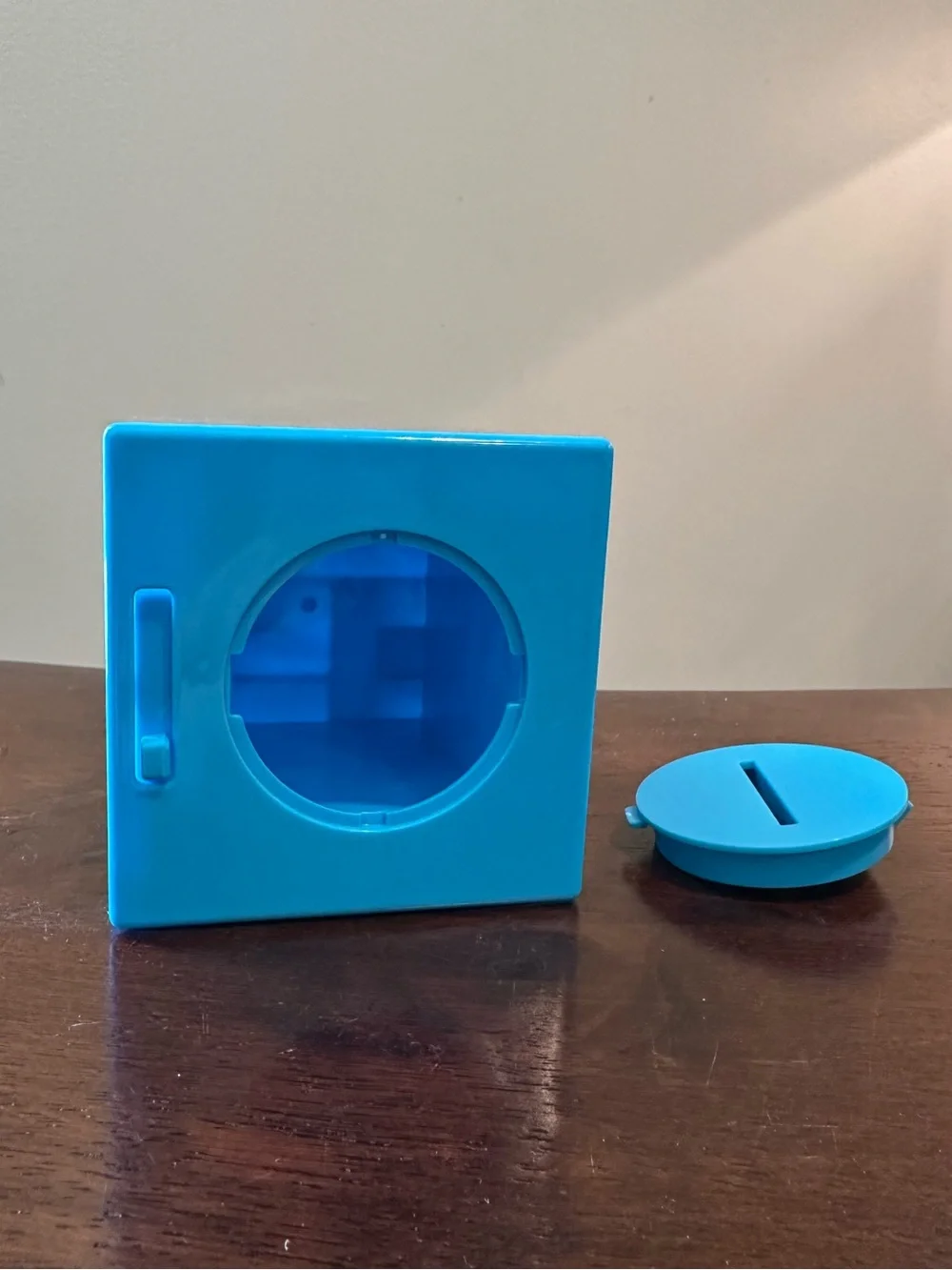 Maze bank • solve the puzzle to get your saved money out • kids • gift